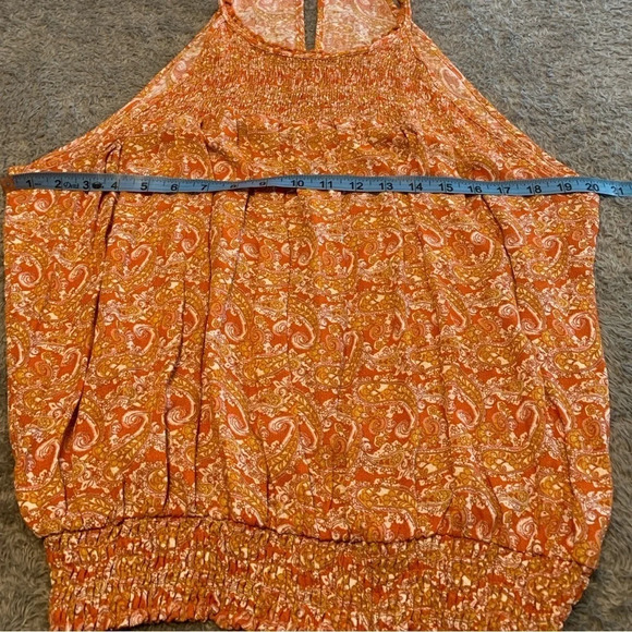 CYNTHIA ROWLEY | Sleeveless Paisley Top. Sz. Large elastic waist - Picture 2 of 7